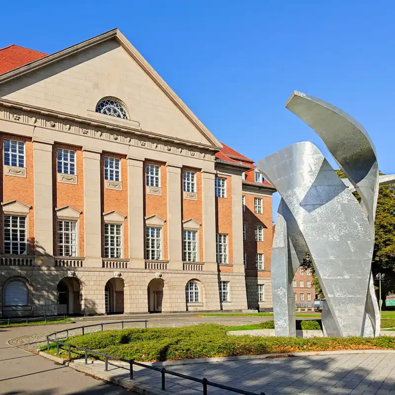 Verwaltungsgebäude