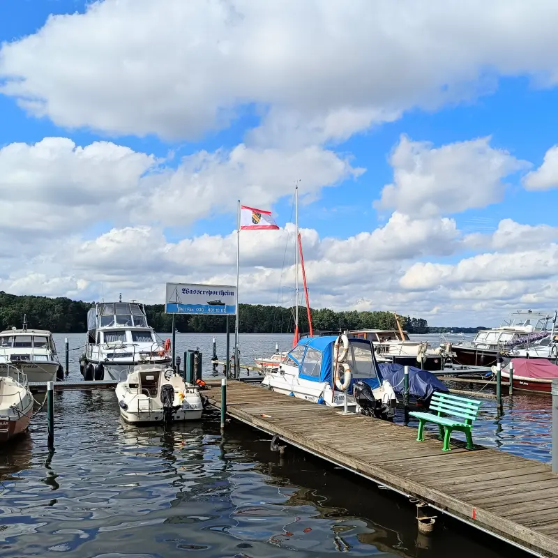 Boote auf der Overhavel