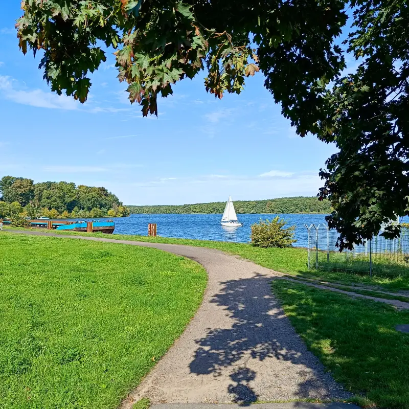 Uferweg am Jungfernsee