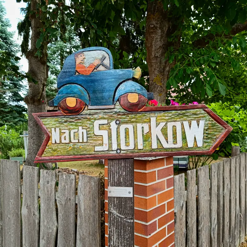 Wegweiser nach Storkow