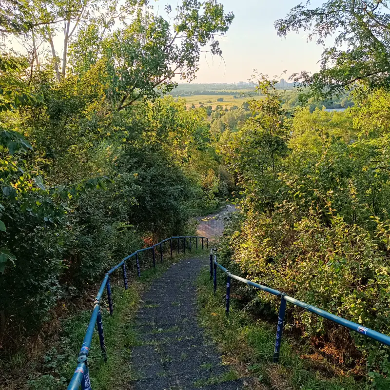 Treppe am Dörferblick